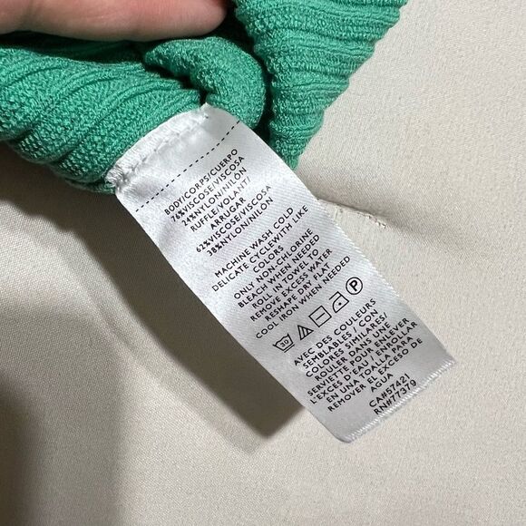 Ann Taylor SP Green Ruffled Sleeveless Top - Picture 9 of 9